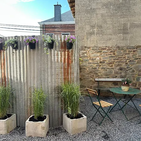 Sth1 - Cachette En Centre-ville